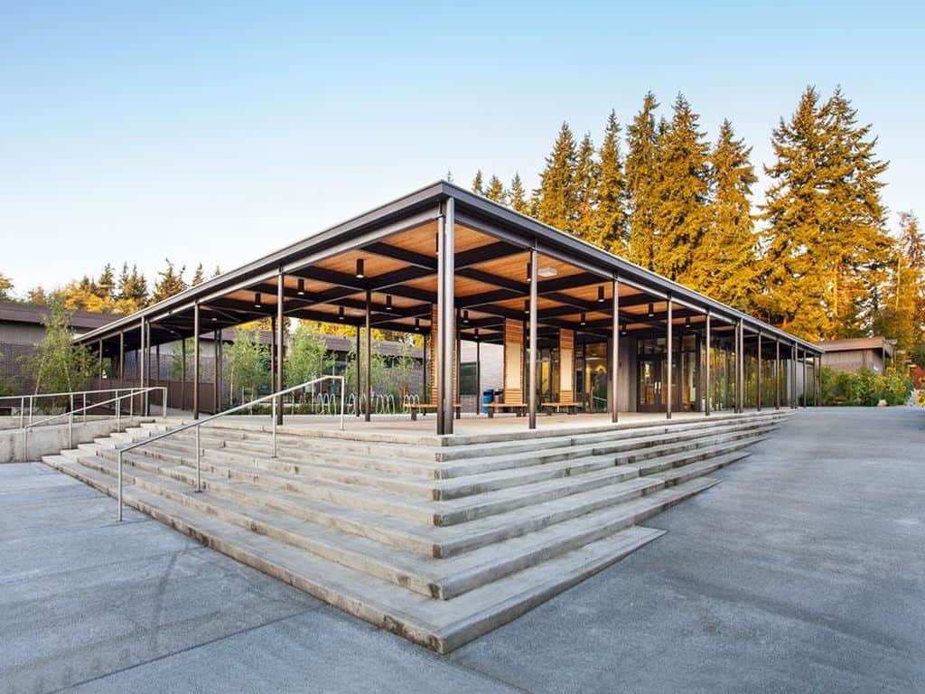 Surface lights for visualize and functional